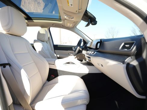 New 2026 Mercedes-Benz GLE 450 4MATIC image 39