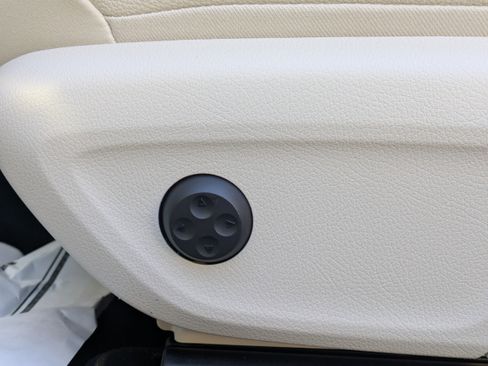 New 2026 Mercedes-Benz GLE 450 GLE 450 image 28