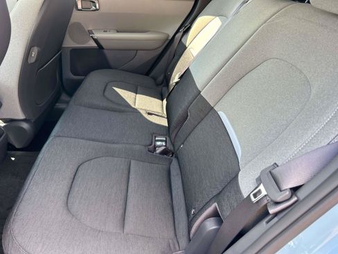 New 2027 Kia Seltos S FWD image 15