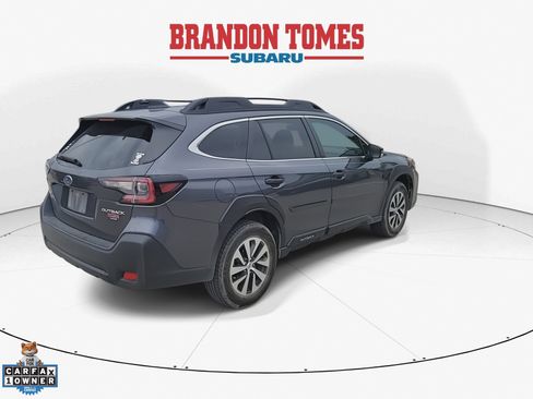 Used 2025 Subaru Outback Premium AWD/4WD image 9