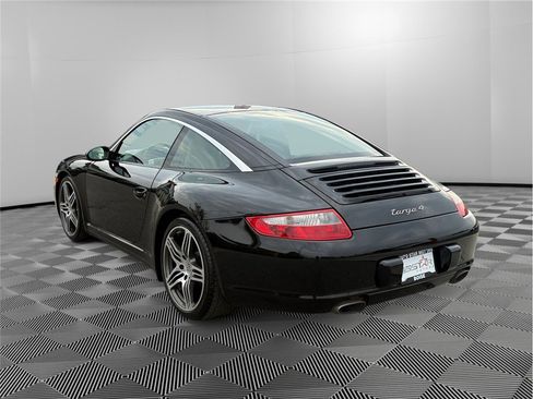 Used 2007 Porsche 911 Targa 4 AWD/4WD image 3