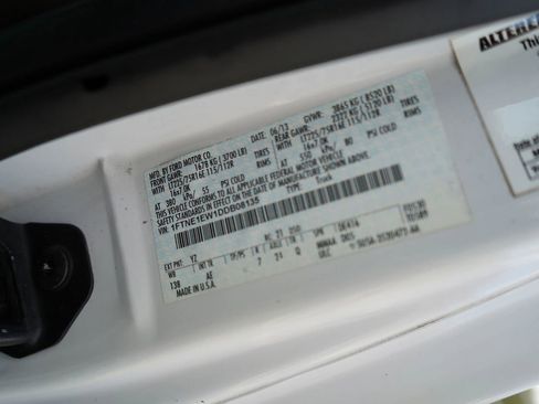 Used 2013 Ford E-150 and Econoline 150 RWD image 10