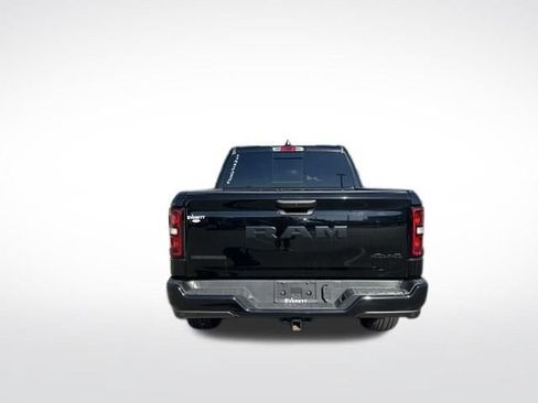 Used 2025 RAM 1500 Big Horn AWD/4WD image 8