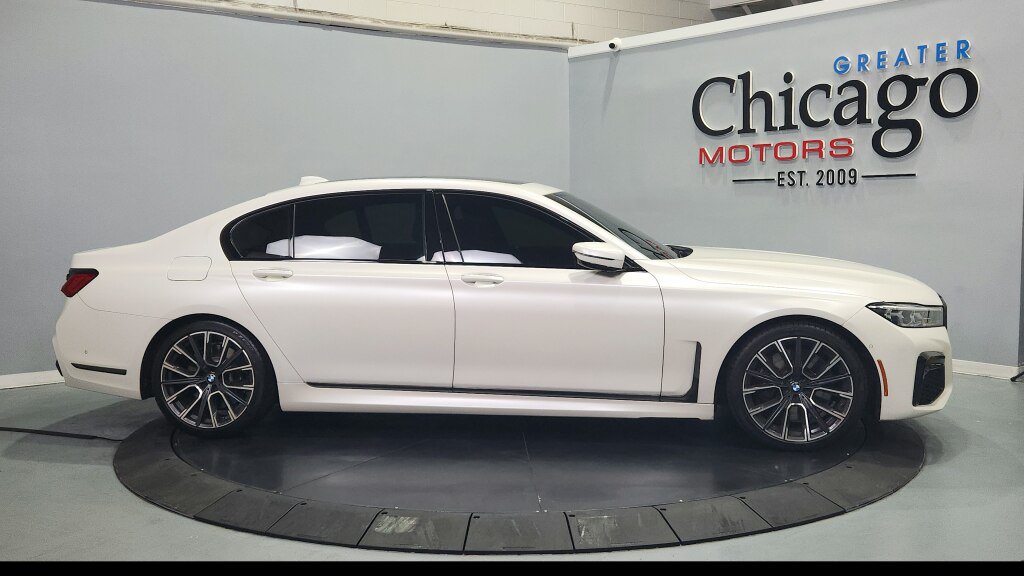 Used 2022 BMW 750i xDrive w/ Executive Package AWD/4WD image 14