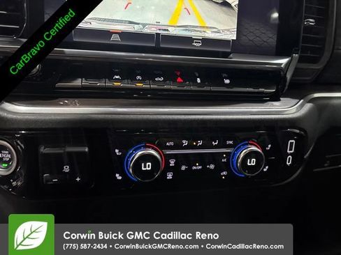 Certified 2025 GMC Sierra 1500 SLT AWD/4WD image 28