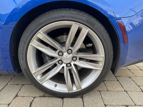 Used 2016 Chevrolet Camaro SS image 30