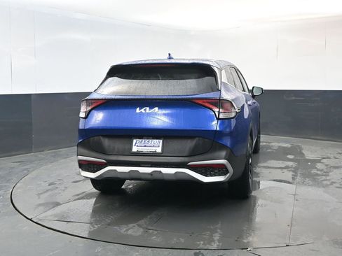 Certified 2023 Kia Sportage EX image 4