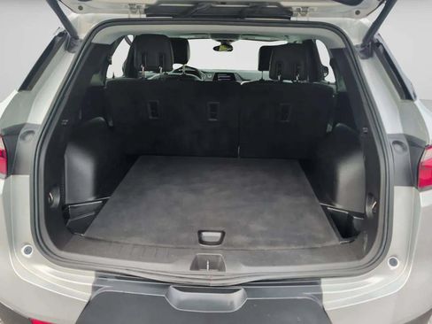 Used 2021 Chevrolet Blazer LT AWD/4WD image 32
