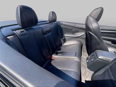 Used 2018 BMW 430i Convertible RWD image 17
