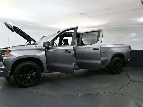 Used 2023 Chevrolet Silverado 1500 Custom AWD/4WD image 27