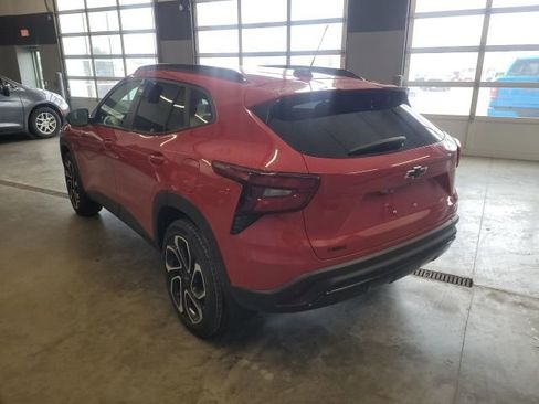 New 2026 Chevrolet Trax RS w/ Driver Confidence Package image 7