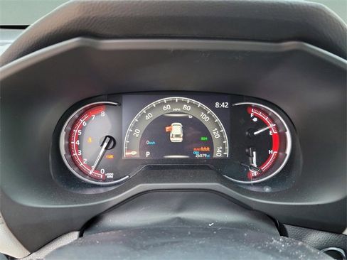 Used 2024 Toyota RAV4 XLE image 30