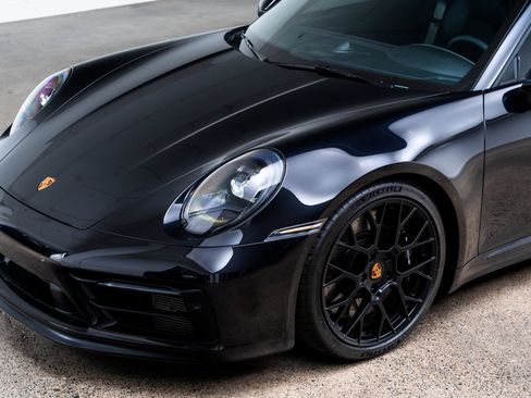 Used 2022 Porsche 911 Carrera GTS RWD image 12