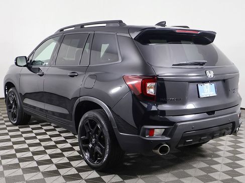 Used 2024 Honda Passport Black Edition image 13