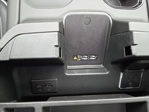 New 2026 GMC Sierra 2500 AT4X w/ AT4X AEV Edition image 11