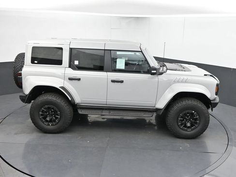 New 2026 Ford Bronco Raptor AWD/4WD image 38