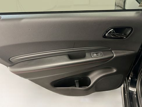 Used 2025 Dodge Durango GT AWD/4WD image 26