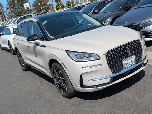 Used 2024 Lincoln Corsair Grand Touring w/ Equipment Group 301A AWD/4WD image 1