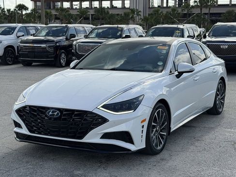 Used 2021 Hyundai Sonata Limited FWD image 9