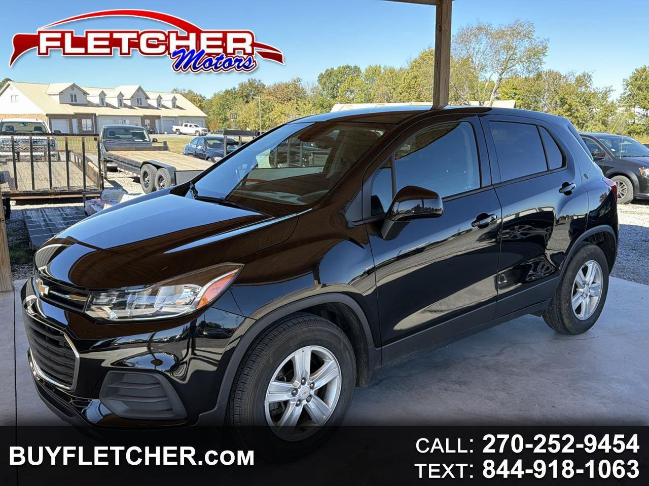 Used 2021 Chevrolet Trax LS w/ Tint and Cruise Package FWD image 1