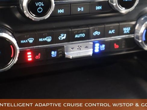 Used 2023 Ford F150 Lariat w/ Equipment Group 502A High image 30