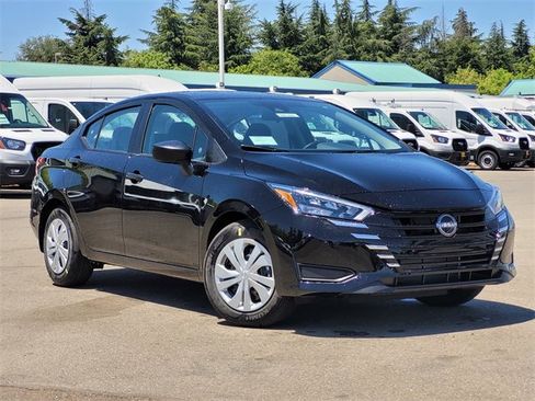 New 2025 Nissan Versa S image 1
