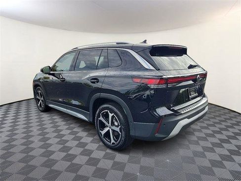 New 2025 Volkswagen Tiguan SE image 4