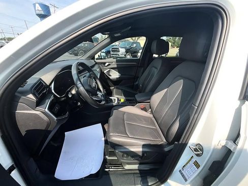 Used 2022 Audi Q3 2.0T Premium Plus AWD/4WD image 15
