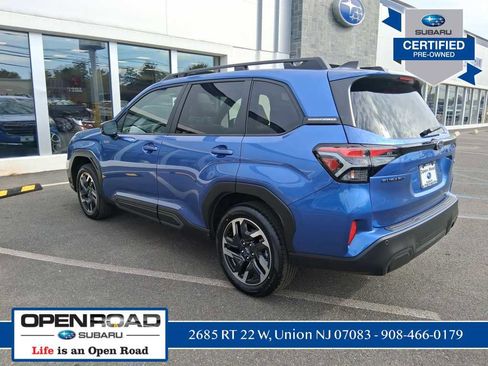 Certified 2025 Subaru Forester Limited image 6