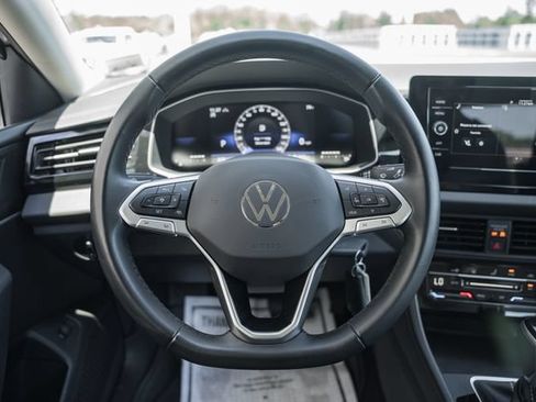 Used 2025 Volkswagen Jetta S FWD image 30