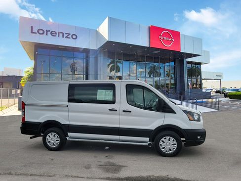 Used 2024 Ford Transit 250 Low Roof w/ Exterior Upgrade Package image 4