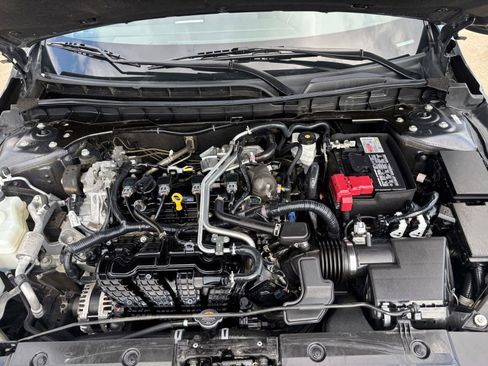 Used 2024 Nissan Altima 2.5 S image 31