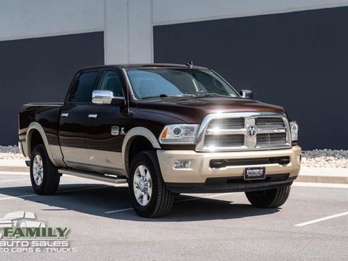 Used 2015 RAM 2500 Longhorn w/ Convenience Group AWD/4WD image 12