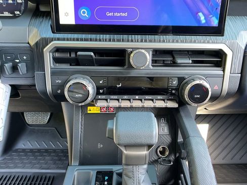 New 2026 Toyota 4Runner 4WD image 17