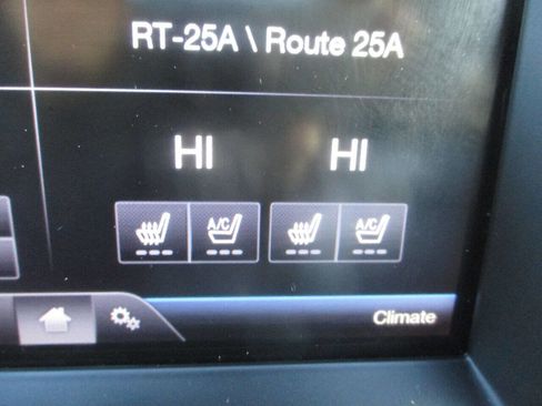 Used 2014 Ford F150 Limited image 15