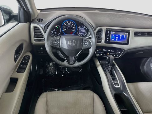 Used 2016 Honda HR-V EX image 17