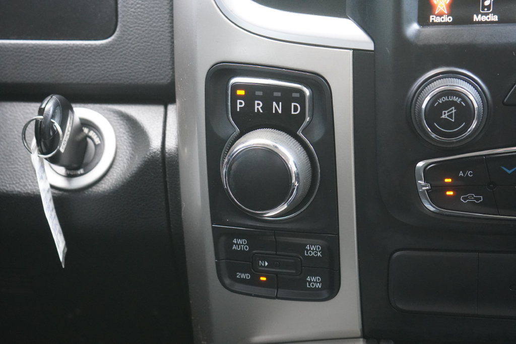 Used 2015 RAM 1500 Big Horn AWD/4WD image 23