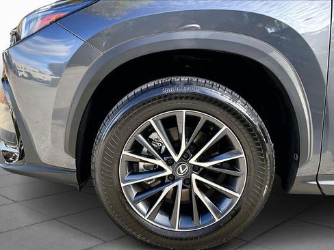Used 2024 Lexus NX 250 w/ Towing Package (2000 Lbs) image 11