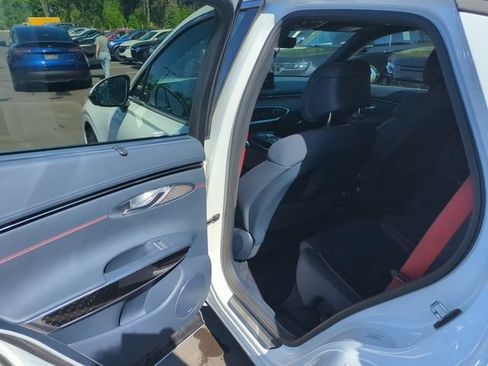 Used 2022 Genesis GV70 3.5T Sport w/ Sport Prestige Package AWD/4WD image 14
