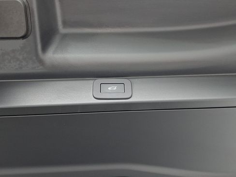 Used 2025 Land Rover Range Rover SE AWD/4WD image 29