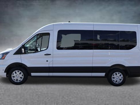 Used 2025 Ford Transit 350 XLT RWD image 4