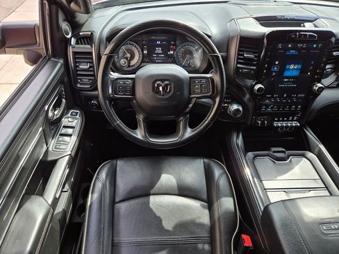 Used 2022 RAM 2500 Limited image 16