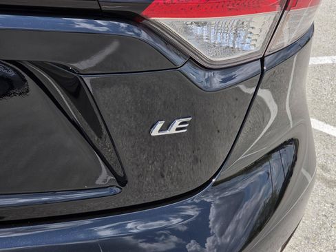 Used 2026 Toyota Corolla LE FWD image 7