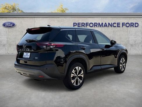 Used 2023 Nissan Rogue SV image 7