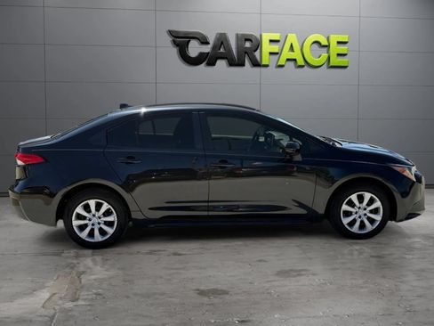 Used 2020 Toyota Corolla LE FWD image 14