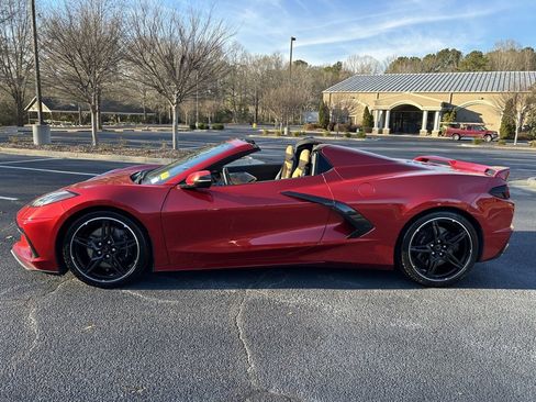 Used 2021 Chevrolet Corvette Stingray Premium Conv w/ Z51 Performance Package image 23
