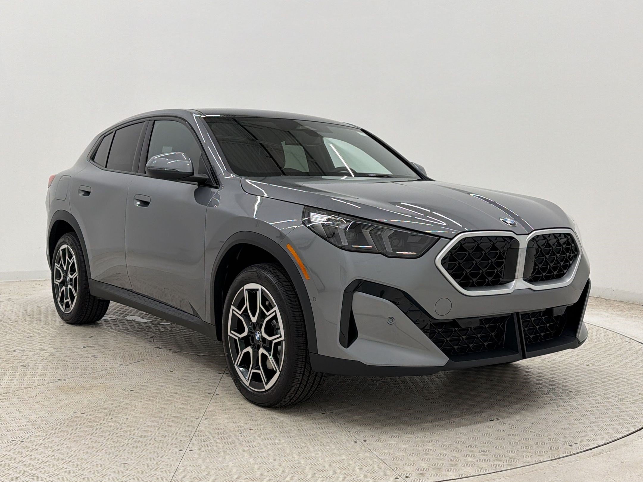 New 2026 BMW X2 xDrive28i w/ Convenience Package AWD/4WD image 7
