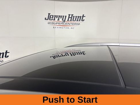 Used 2023 Nissan Rogue SV w/ SV Premium B Package FWD image 8