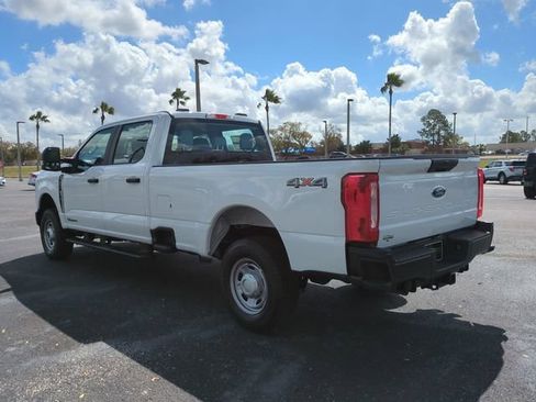 New 2026 Ford F250 XL w/ XL Chrome Package AWD/4WD image 7