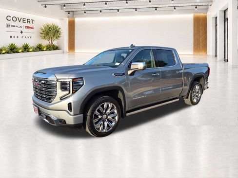 Used 2024 GMC Sierra 1500 Denali AWD/4WD image 4